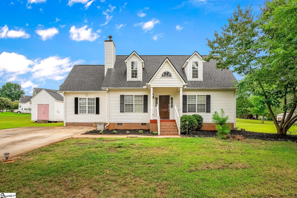 609 Henderson  Greer, SC 29650