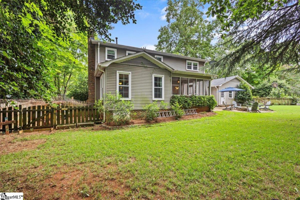 311 Hunting Hl Greenville, SC 29615