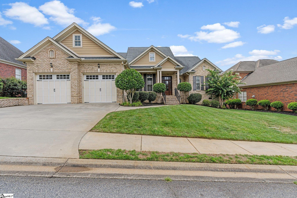 131 Palm Springs Simpsonville, SC 29681