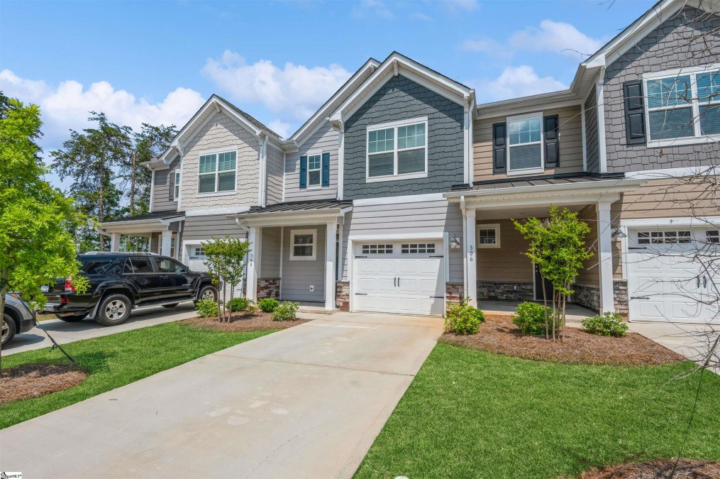 308 Rodessa  Travelers Rest, SC 29690