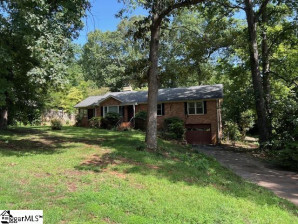 313 Hillside  Greer, SC 29651