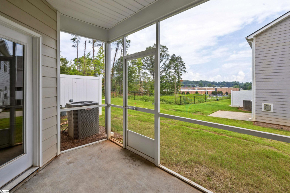 404 Rosser  Travelers Rest, SC 29690