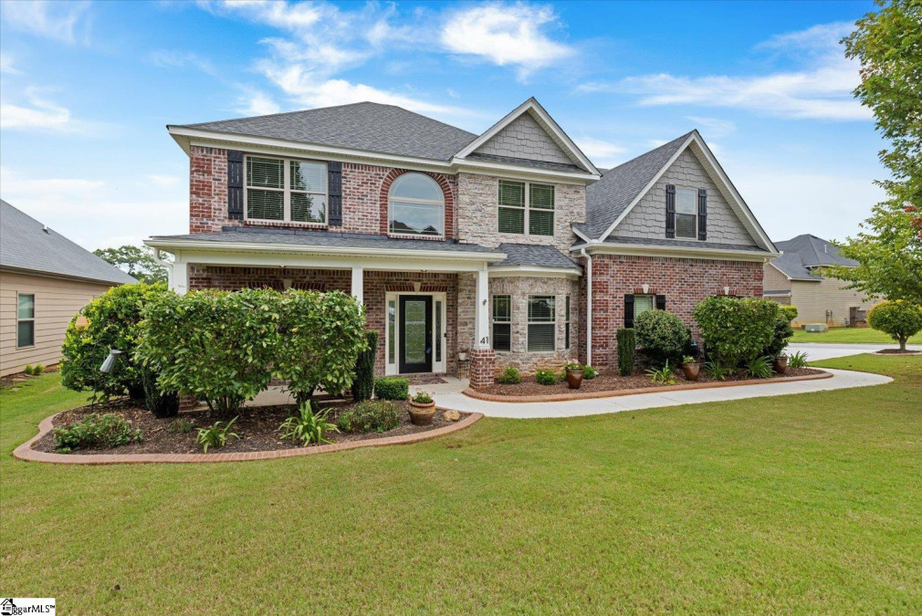 41 Lazy Willow Simpsonville, SC 29680