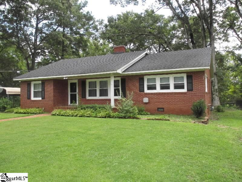 101 Meadow  Laurens, SC 29360