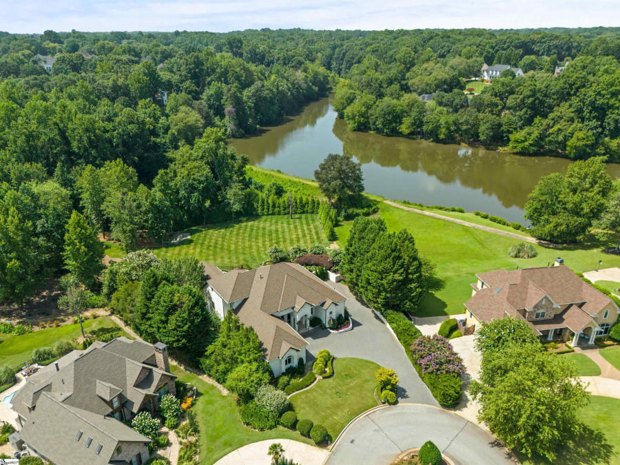 316 Stonebrook Farm Simpsonville, SC 29615