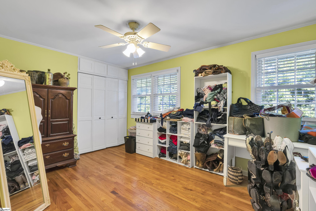 425 Pimlico  Greenville, SC 29607