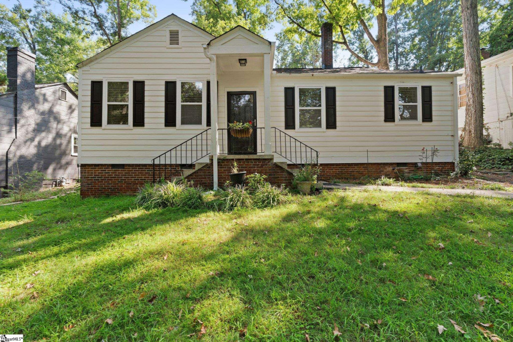 18 Arcadia  Greenville, SC 29605