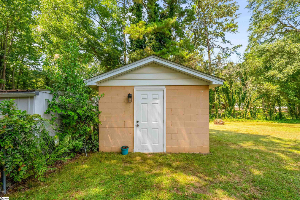 12 Dendy  Pelzer, SC 29669