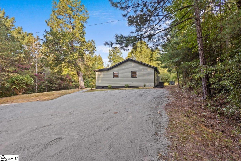 434 Big Rock Lake Pickens, SC 29671