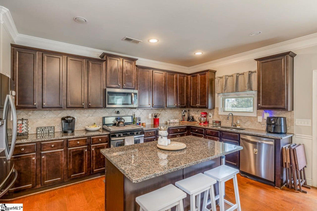 402 Kindletree  Simpsonville, SC 29680