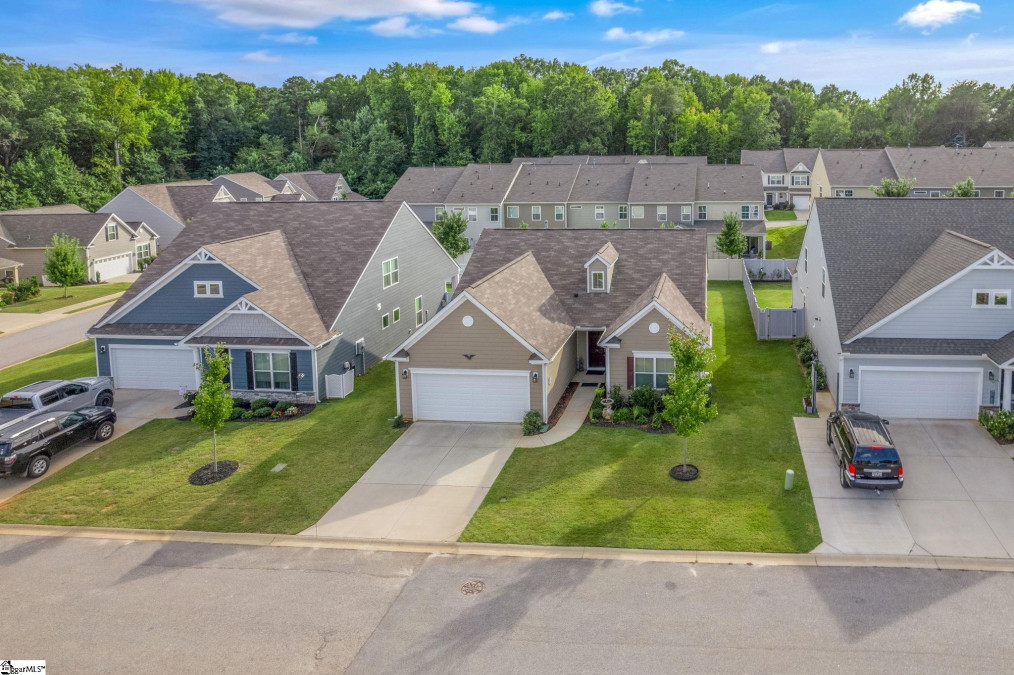 24 Merrymount  Simpsonville, SC 29681