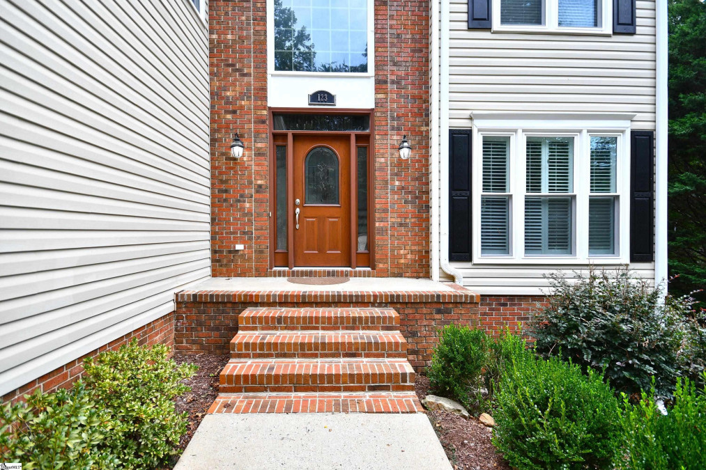 123 Circle Slope Simpsonville, SC 29681