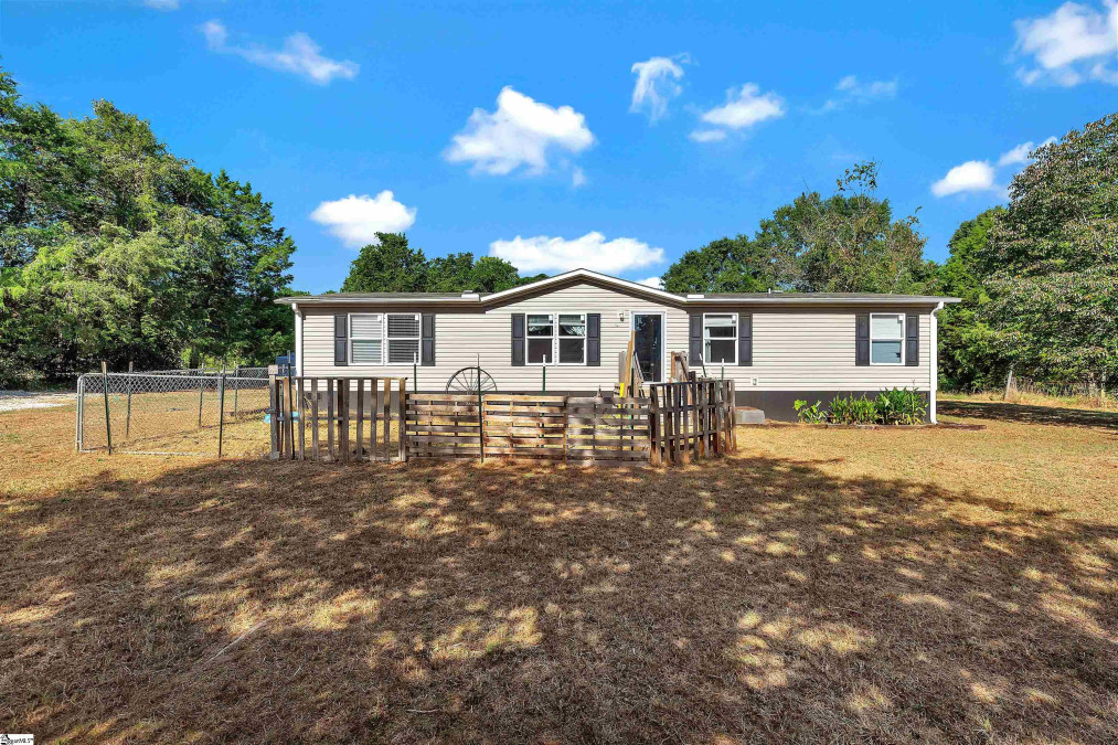 1095 Burris  Iva, SC 29655