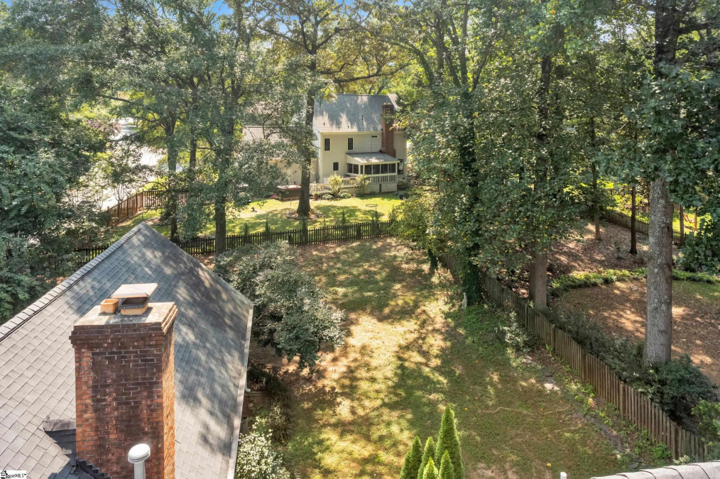 15 Briarpark  Greer, SC 29651