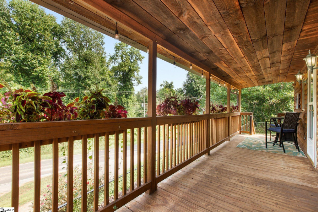 1549 Hunts Bridge Easley, SC 29640