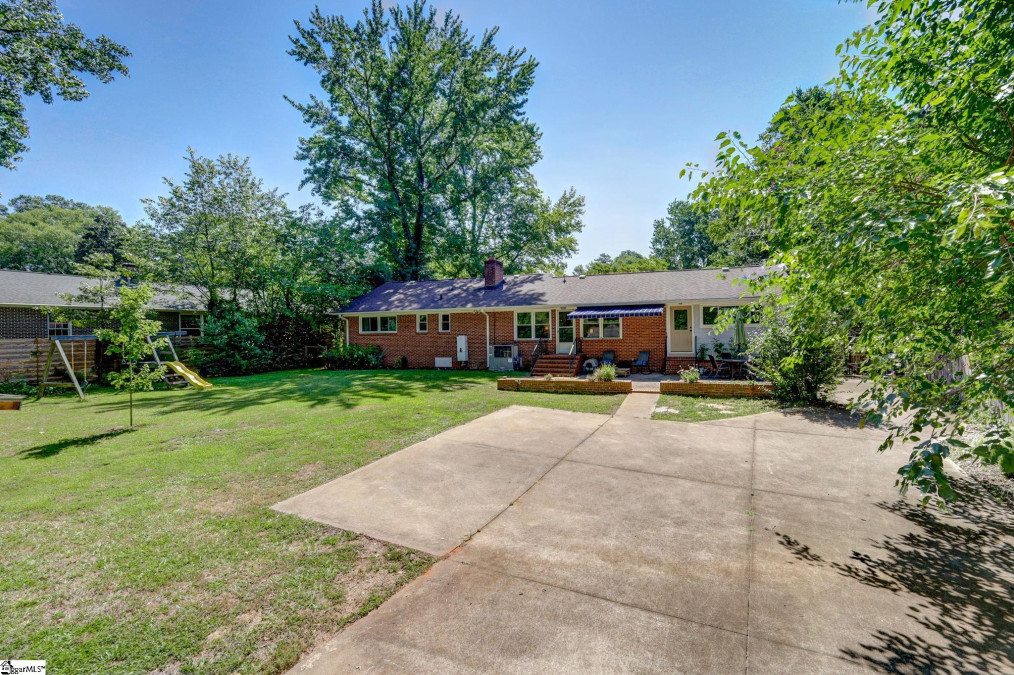 101 Alpine  Greenville, SC 29609