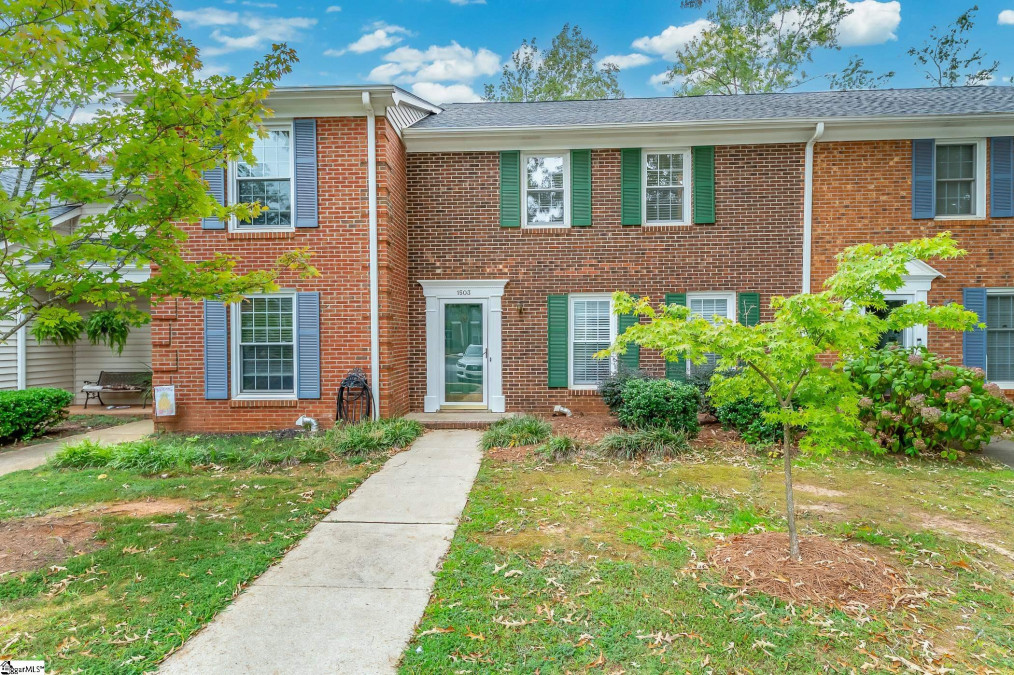 1503 Wenwood  Greenville, SC 29607