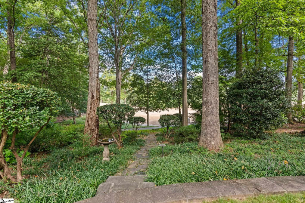 17 Hidden Hills Greenville, SC 29605