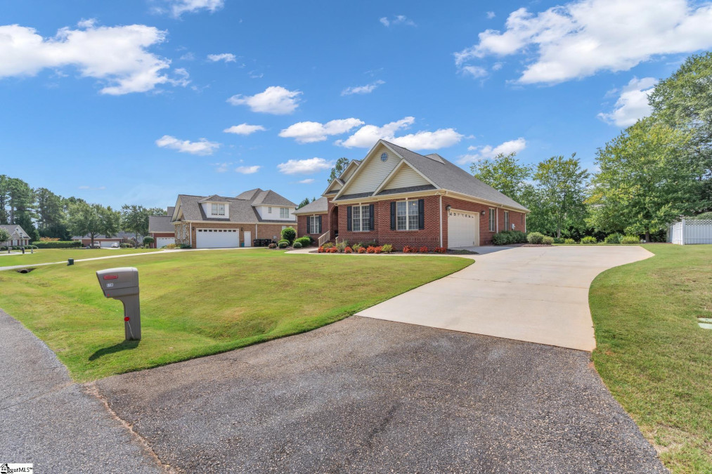 118 Spanish Wells Anderson, SC 29621