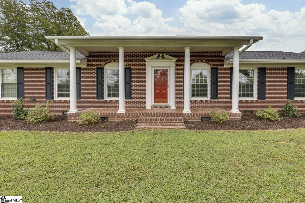 2528 Georgia E Simpsonville, SC 29681