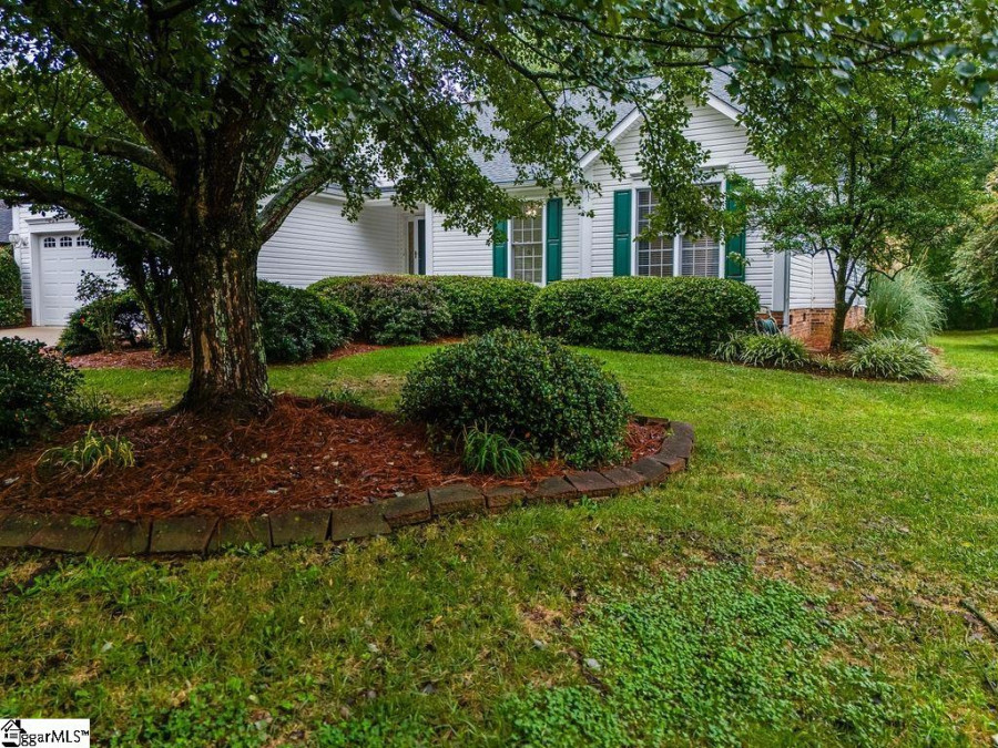 101 Castlegate  Simpsonville, SC 29681