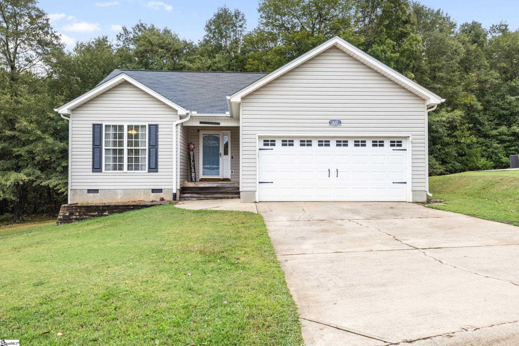 137 Woodgrove  Greer, SC 29651