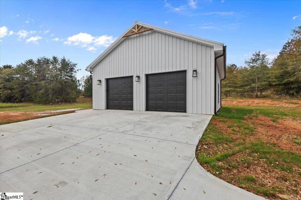 763 Wilkie Bridge Inman, SC 29349