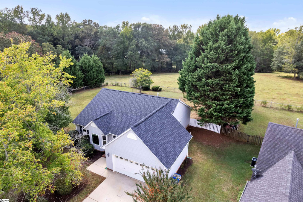 401 Twin Falls Simpsonville, SC 29680