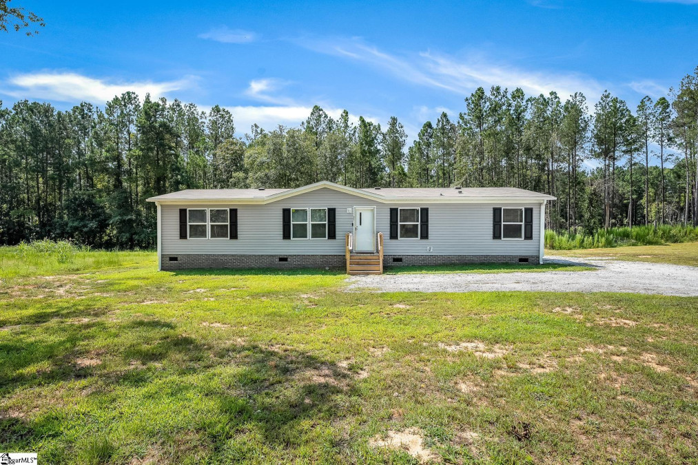 5021 Flat Rock Iva, SC 29655