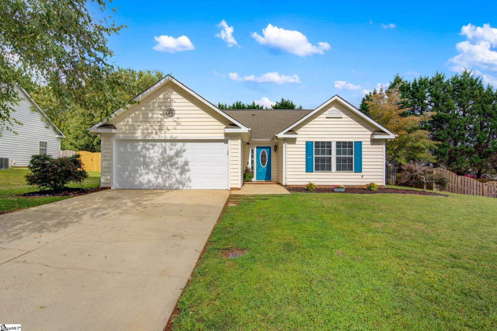 304 Thornbush  Greer, SC 29651