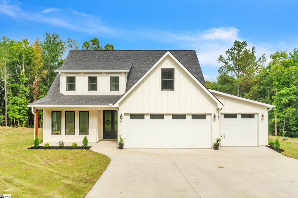 40 Stallings  Taylors, SC 29687