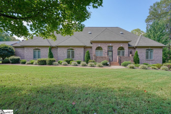 409 Lakecrest  Spartanburg, SC 29301