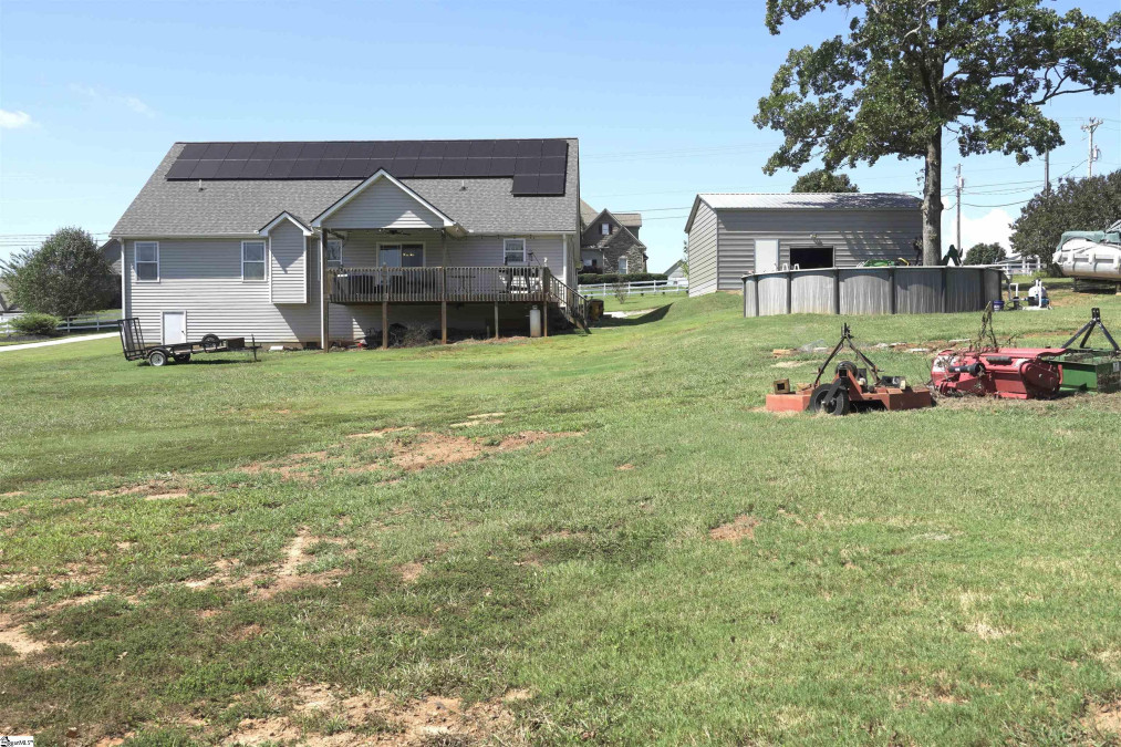 1525 Ballenger  Wellford, SC 29385