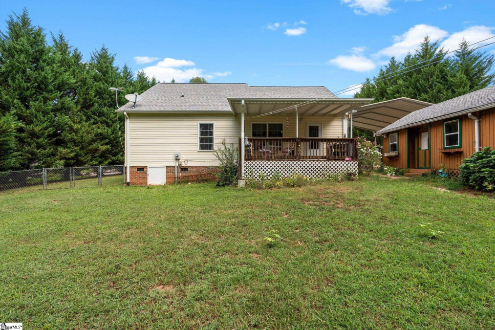 116 Sugar Maple Pickens, SC 29671-9371