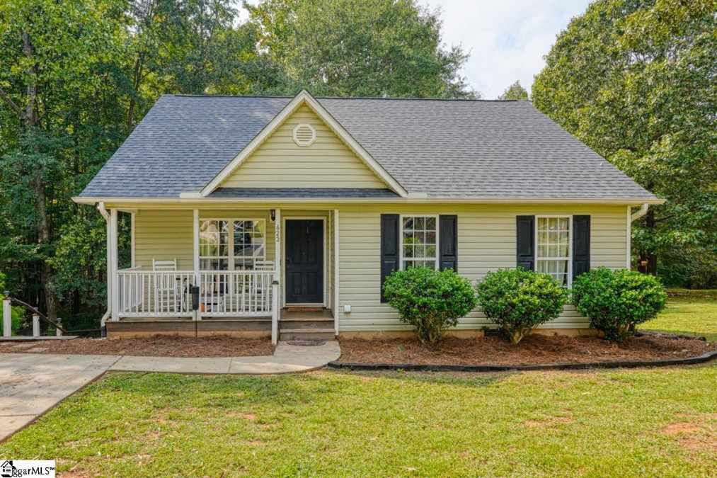 623 Station West Roebuck, SC 29376