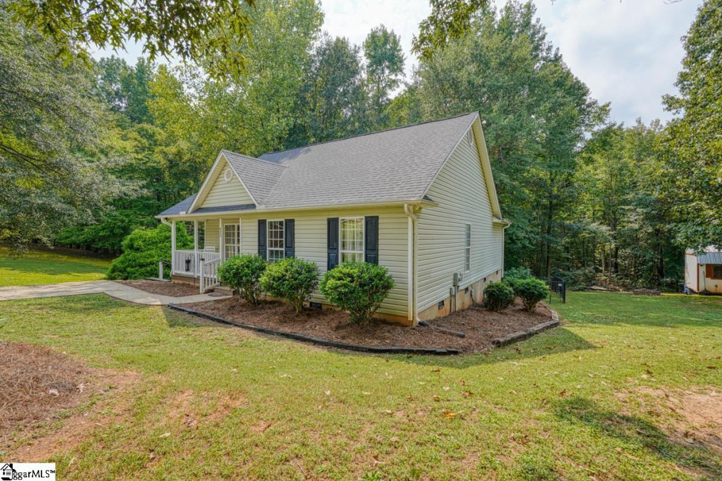 623 Station West Roebuck, SC 29376