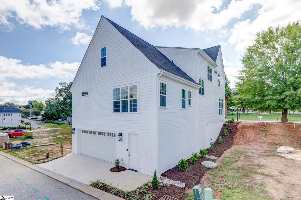 134 Silver Hill Spartanburg, SC 29302