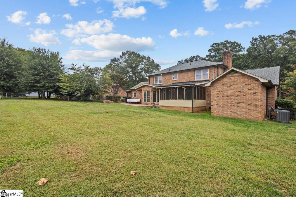 218 Briar Creek Greer, SC 29650