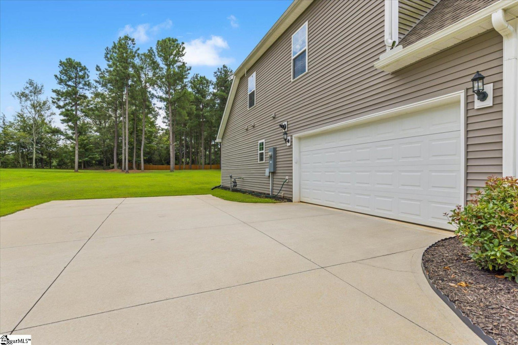 236 Providence Farm Boiling Springs, SC 29316