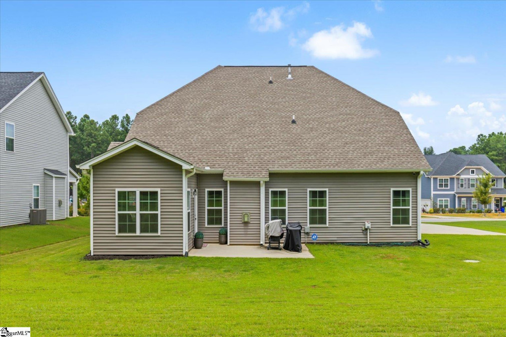 236 Providence Farm Boiling Springs, SC 29316