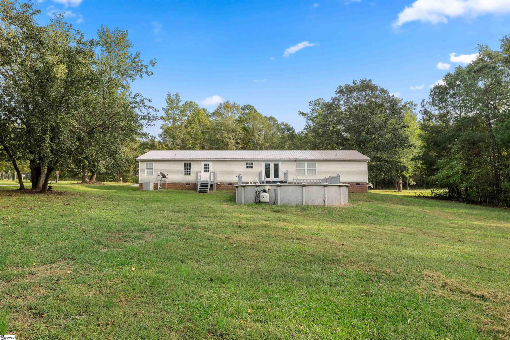 130 Woodforest  Anderson, SC 29626-6851