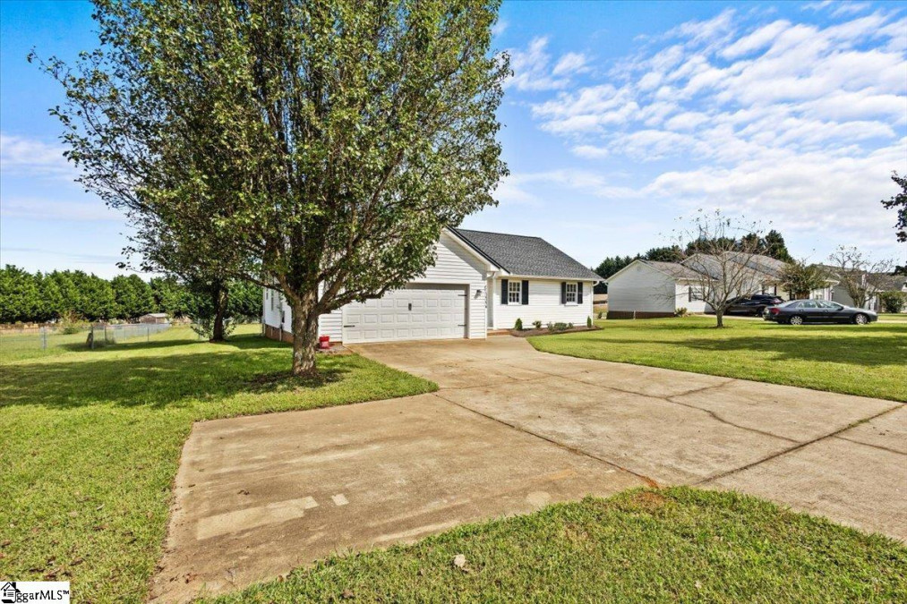 1330 Bishop  Inman, SC 29349