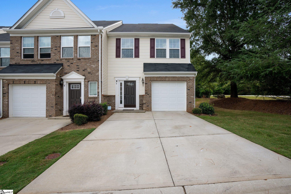 2 Glenside  Greenville, SC 29607