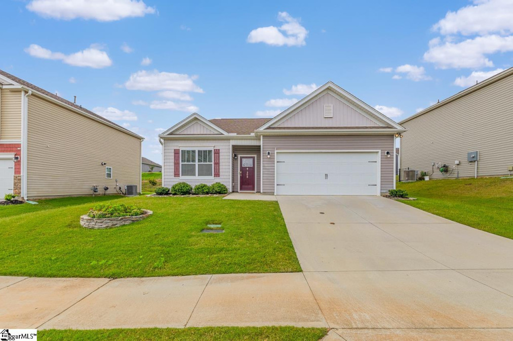 308 Hartridge  Simpsonville, SC 29680