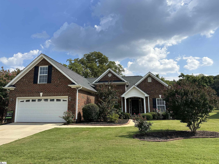 206 Saint Croix Greer, SC 29651