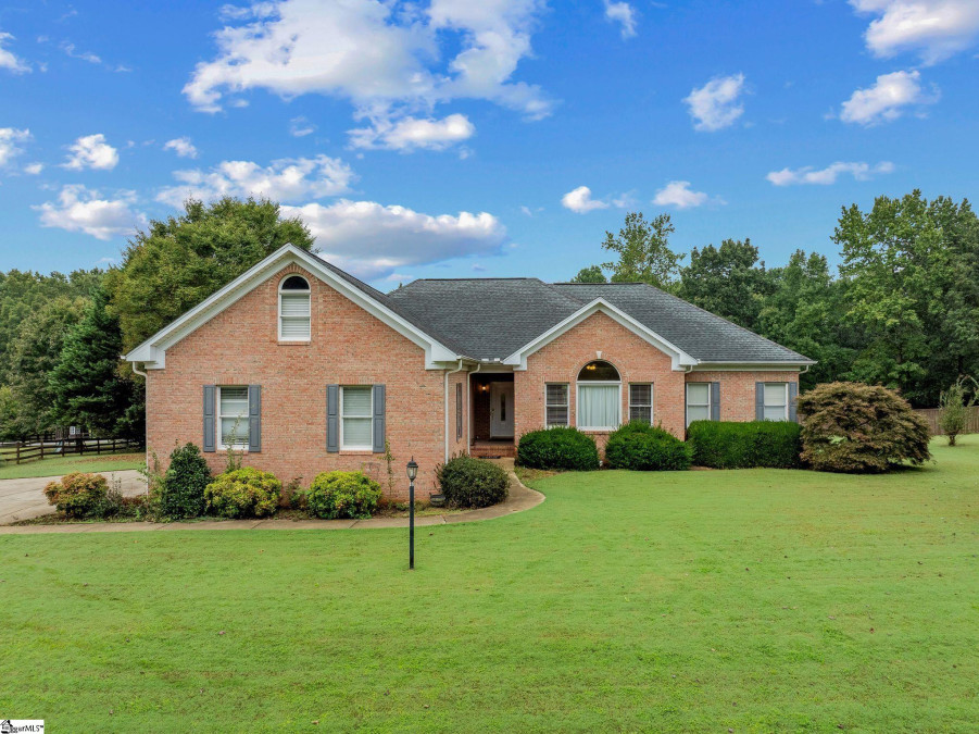 102 Shovler  Taylors, SC 29687