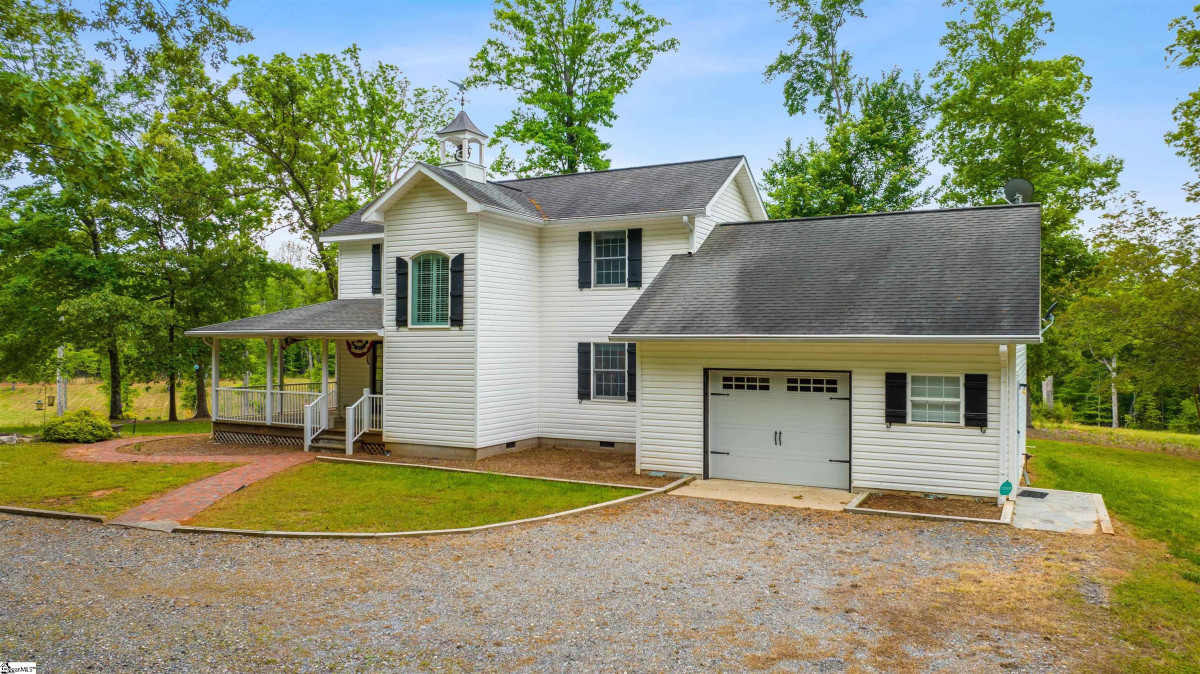 1154 Landrum  Columbus, NC 28722