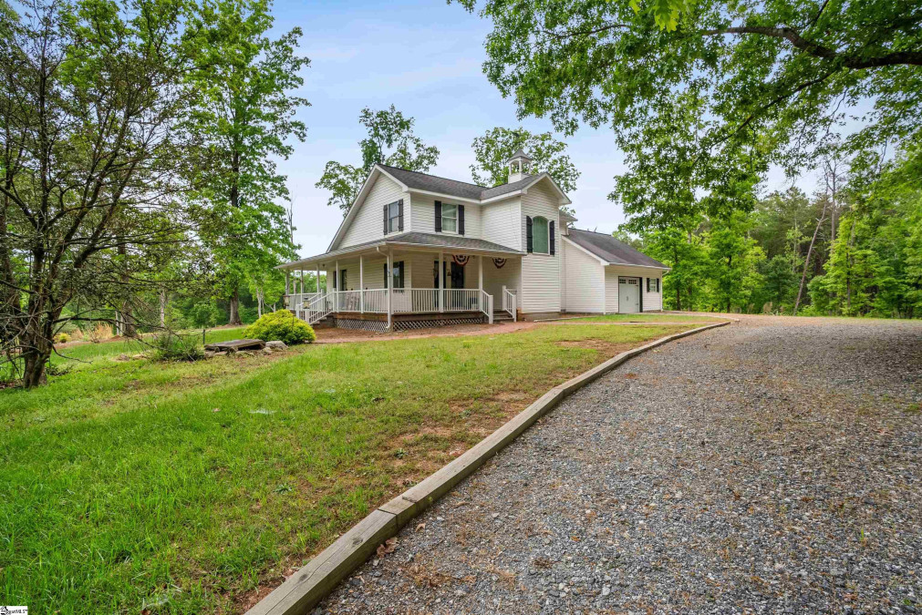 1154 Landrum  Columbus, NC 28722