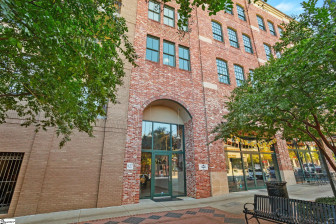 927 Main S Greenville, SC 29601-3348