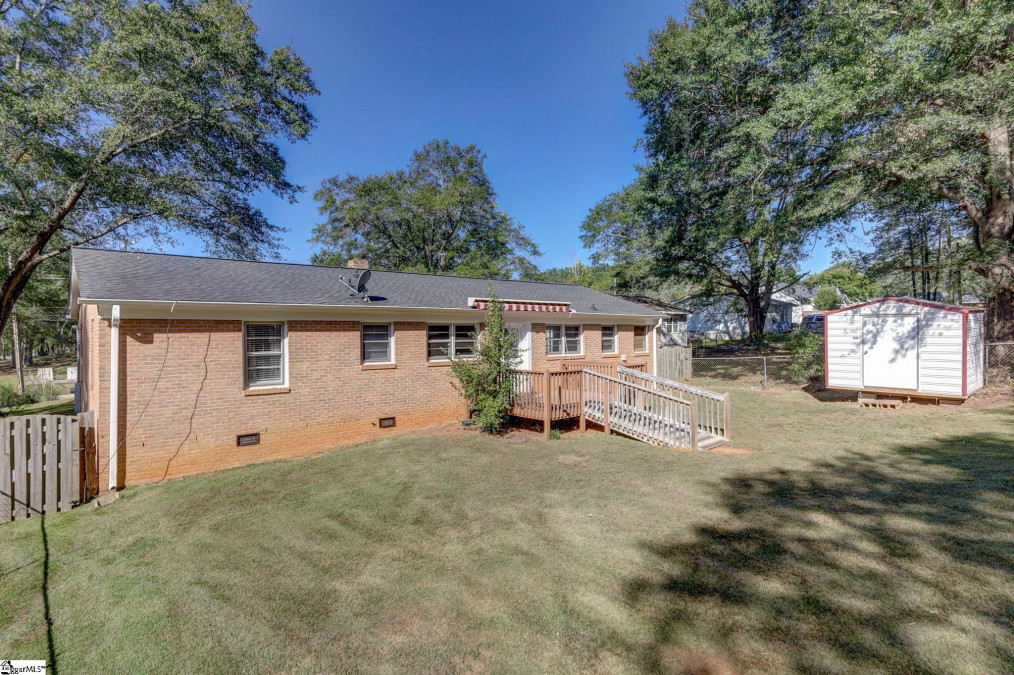 123 Taylors  Taylors, SC 29687